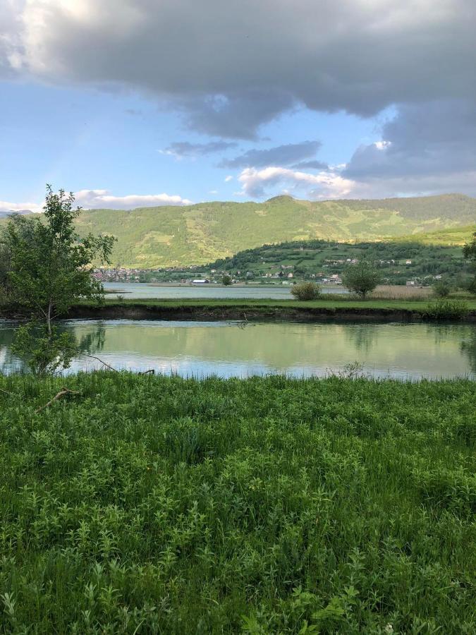 Вилла Oazaa Retreat Gusinje Экстерьер фото