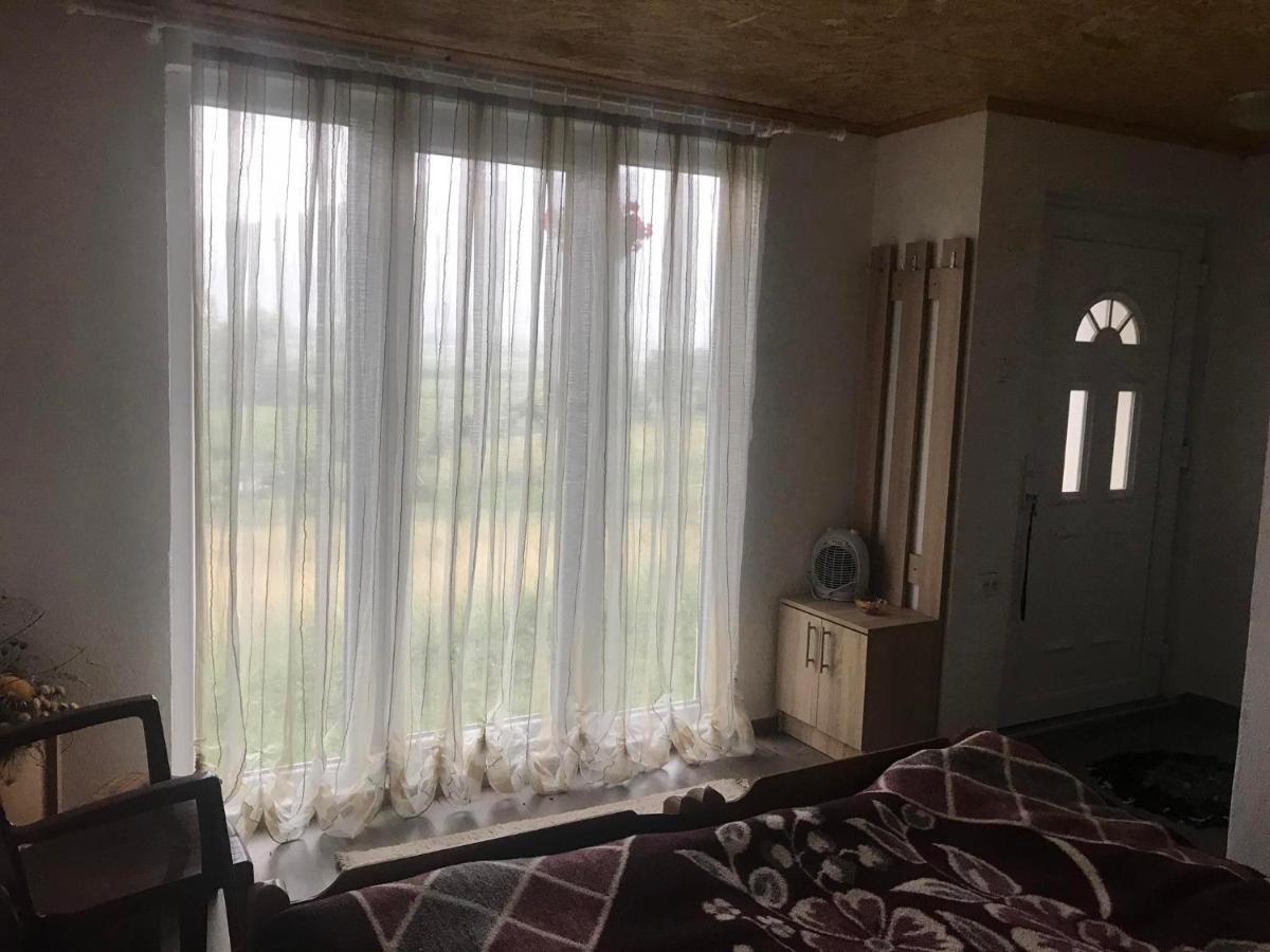 Вилла Oazaa Retreat Gusinje Экстерьер фото